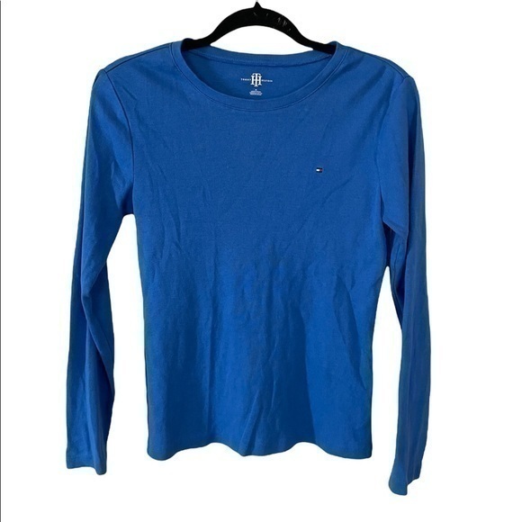 Tommy Hilfiger Blue Women Round neck long sleeve Tshirt Medium 
Condition 8/10 - Picture 1 of 6
